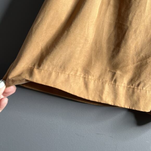 BCBG MaxAzria Brown Paperbag Shorts Size Medium - Picture 3 of 7